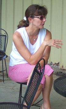 Betty Jane sits and talks with classmates after lunch